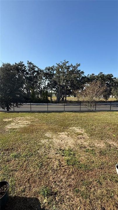 For Rent: $2,100 (3 beds, 2 baths, 1758 Square Feet)