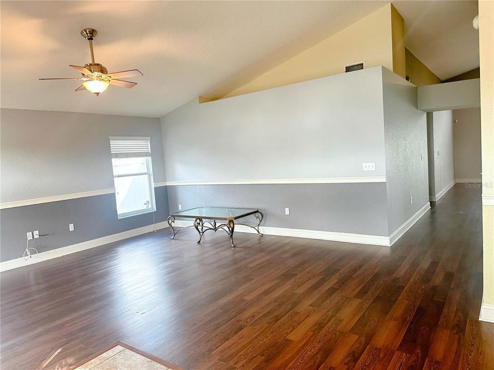 En Renta: $2,300 (3 camas, 2 baños, 2042 Pies cuadrados)