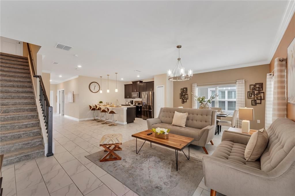 For Rent: $2,900 (5 beds, 4 baths, 2167 Square Feet)