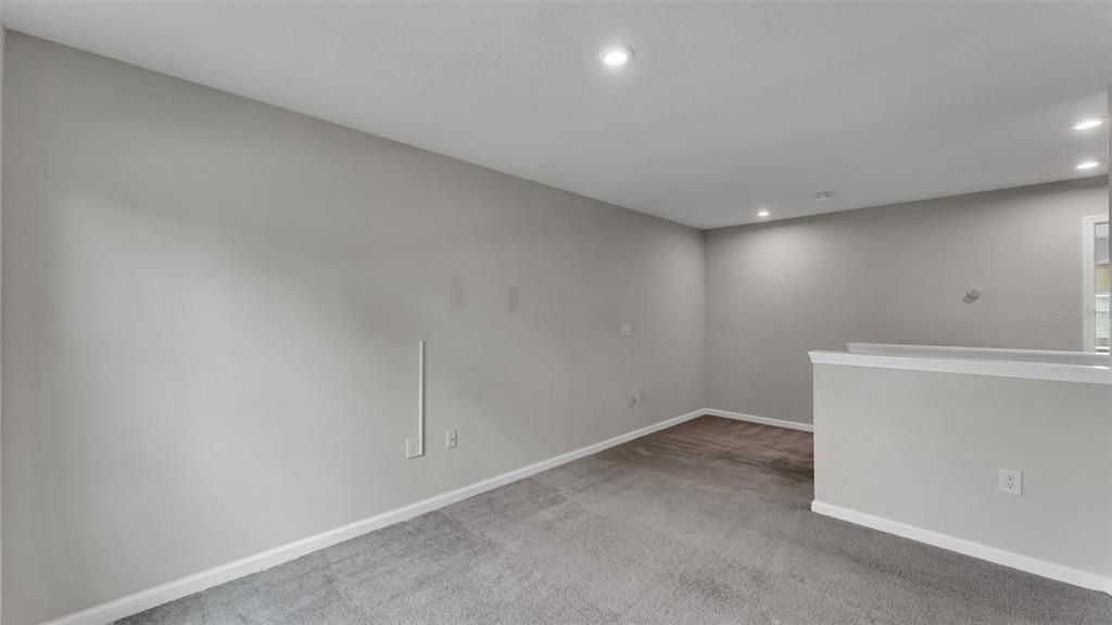 En Venta: $415,000 (4 camas, 2 baños, 2232 Pies cuadrados)