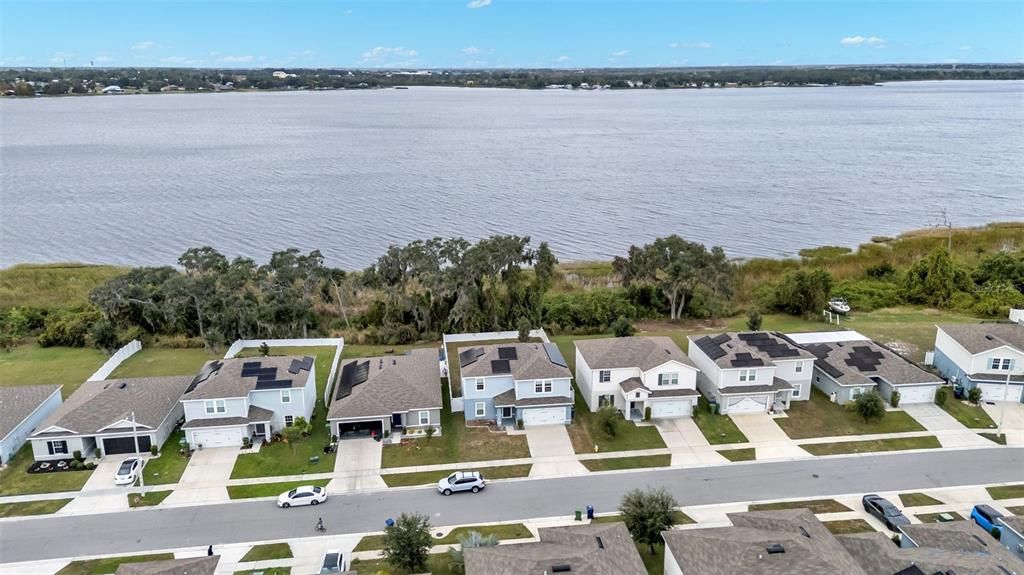 En Venta: $415,000 (4 camas, 2 baños, 2232 Pies cuadrados)