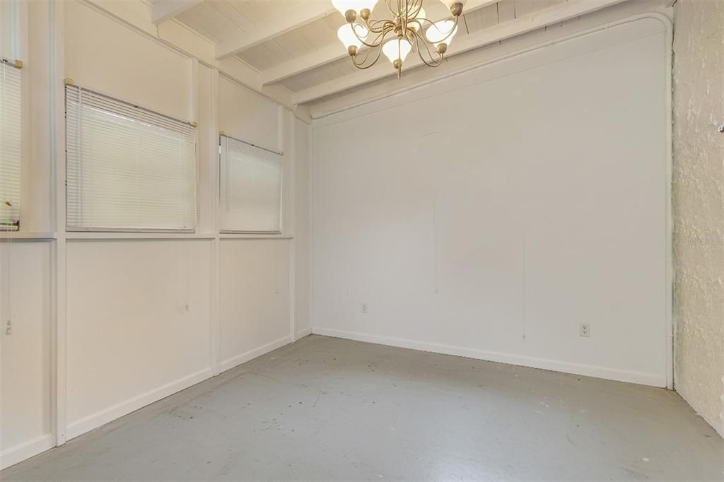 En Venta: $1,250,000 (4 camas, 3 baños, 1974 Pies cuadrados)