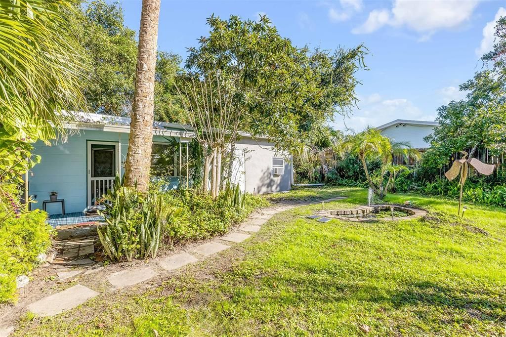 En Venta: $1,250,000 (4 camas, 3 baños, 1974 Pies cuadrados)