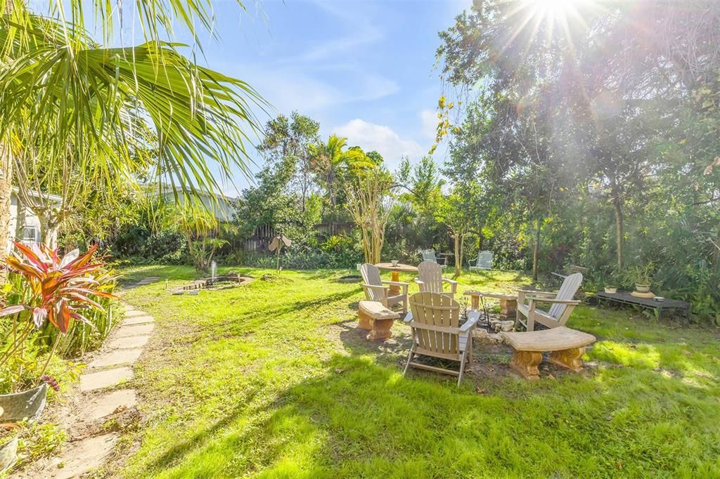 En Venta: $1,250,000 (4 camas, 3 baños, 1974 Pies cuadrados)