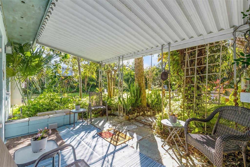 En Venta: $1,250,000 (4 camas, 3 baños, 1974 Pies cuadrados)