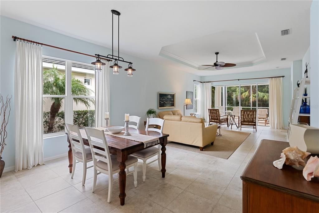 На продажу: $449,000 (3 спален, 2 ванн, 2182 Квадратных фут)