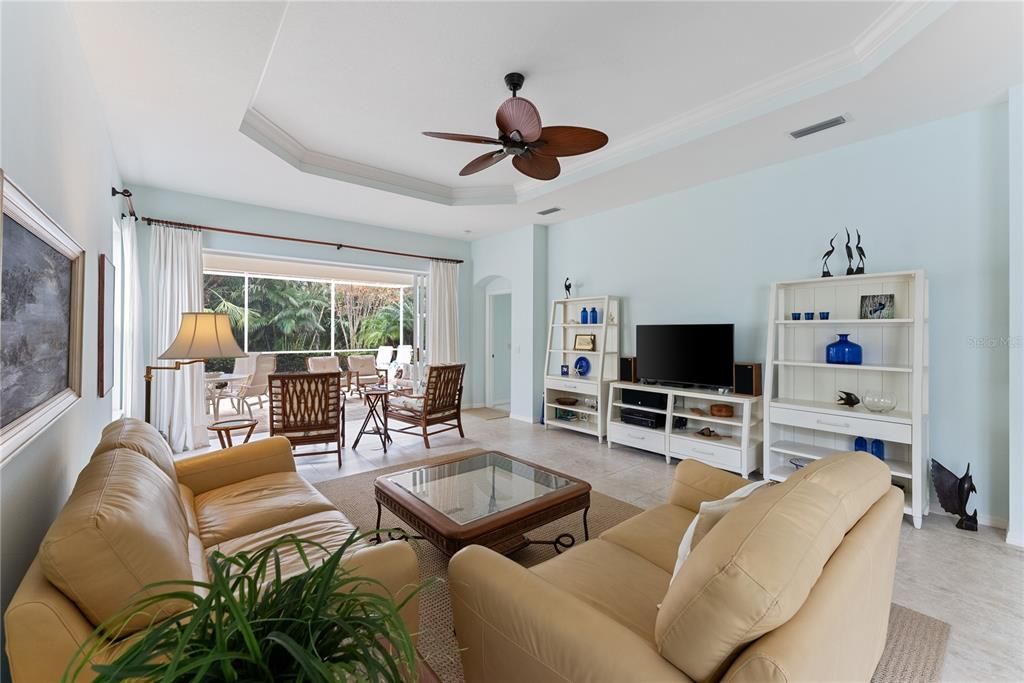 На продажу: $449,000 (3 спален, 2 ванн, 2182 Квадратных фут)