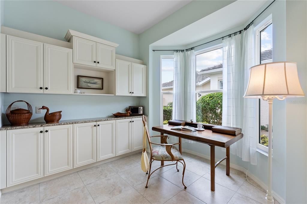 На продажу: $449,000 (3 спален, 2 ванн, 2182 Квадратных фут)