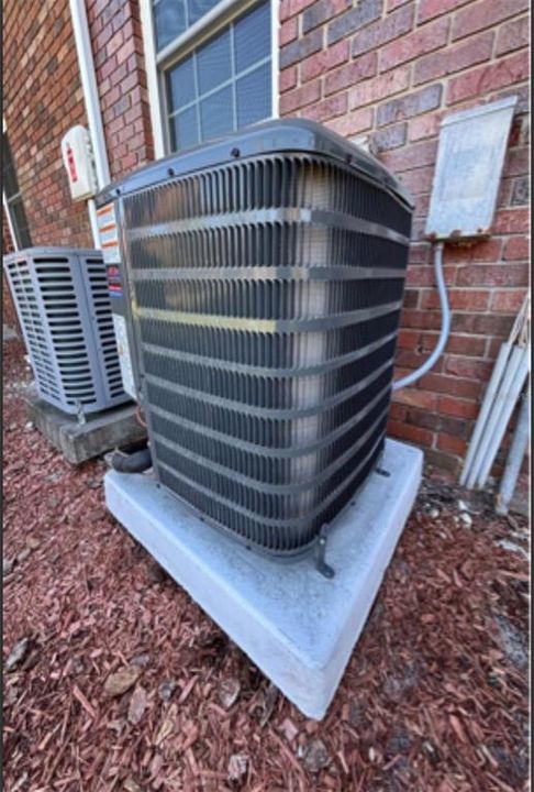 На продажу: $138,200 (2 спален, 1 ванн, 831 Квадратных фут)