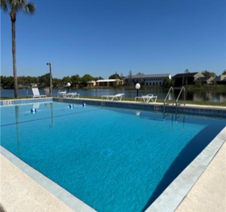 На продажу: $138,200 (2 спален, 1 ванн, 831 Квадратных фут)