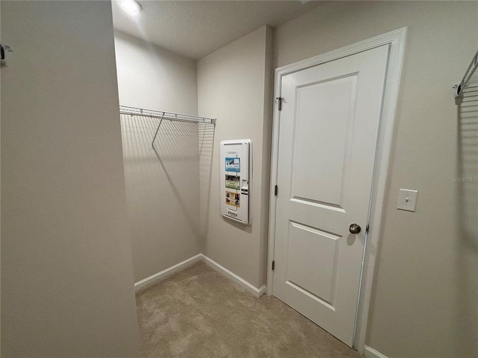 For Sale: $249,950 (3 beds, 2 baths, 1441 Square Feet)