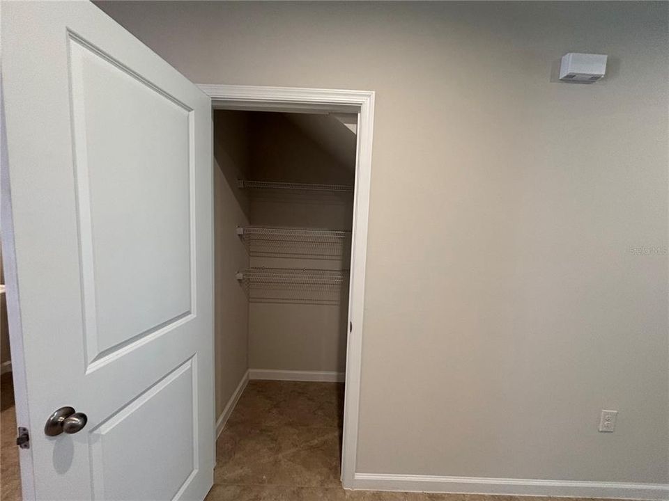 For Sale: $249,950 (3 beds, 2 baths, 1441 Square Feet)