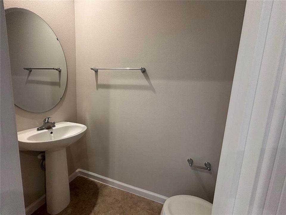 For Sale: $249,950 (3 beds, 2 baths, 1441 Square Feet)