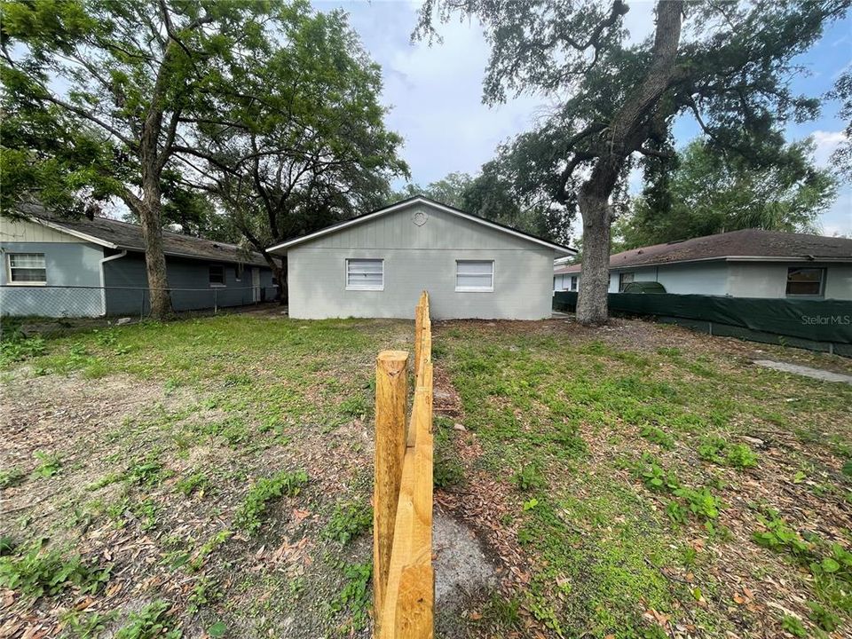 For Sale: $410,000 (4 beds, 0 baths, 1829 Square Feet)