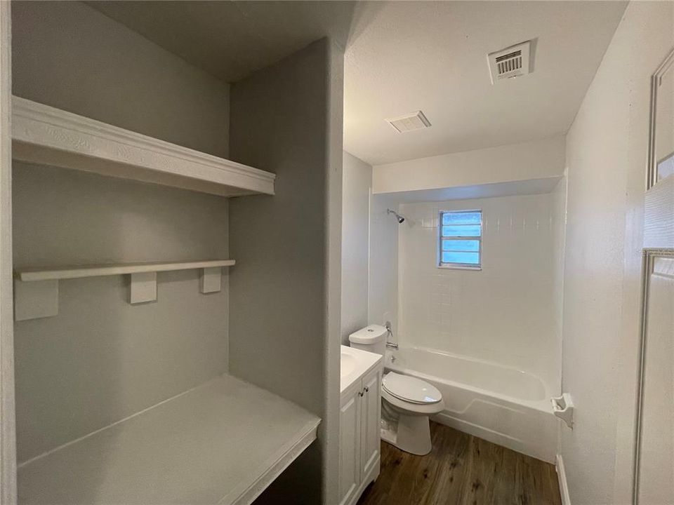 For Sale: $410,000 (4 beds, 0 baths, 1829 Square Feet)