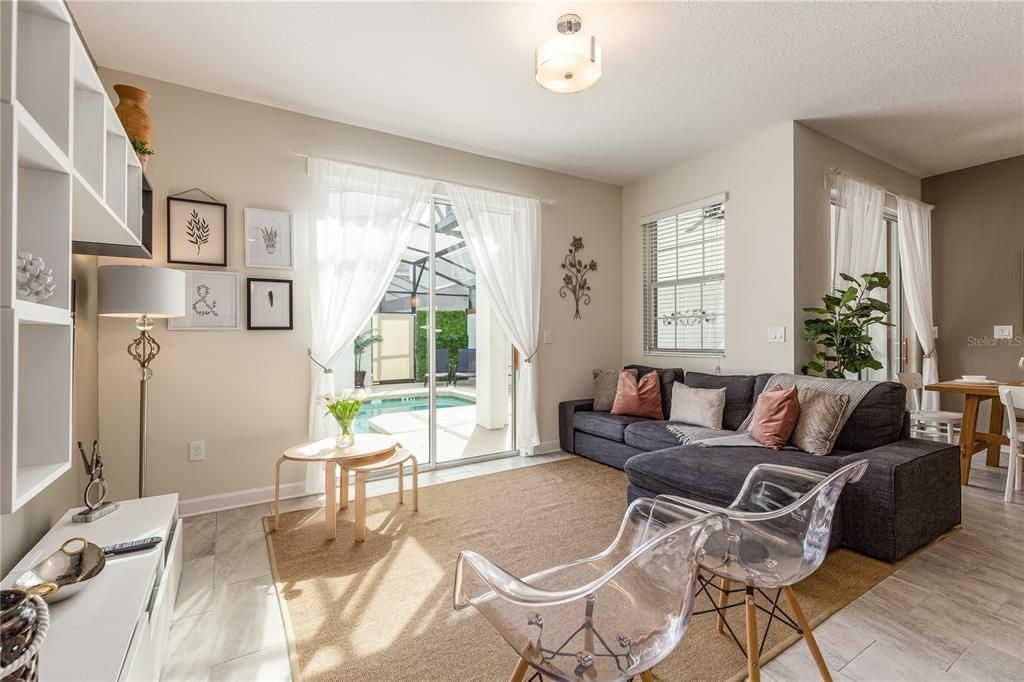 For Sale: $498,000 (4 beds, 3 baths, 1914 Square Feet)