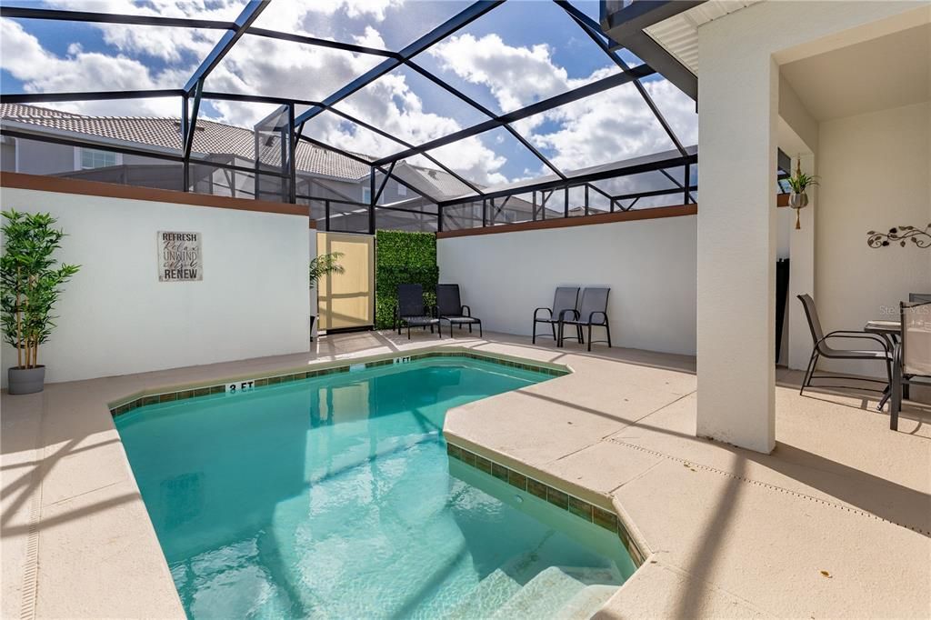 For Sale: $498,000 (4 beds, 3 baths, 1914 Square Feet)