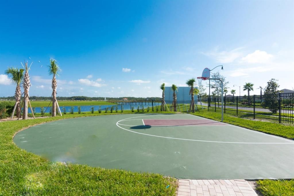 For Sale: $498,000 (4 beds, 3 baths, 1914 Square Feet)