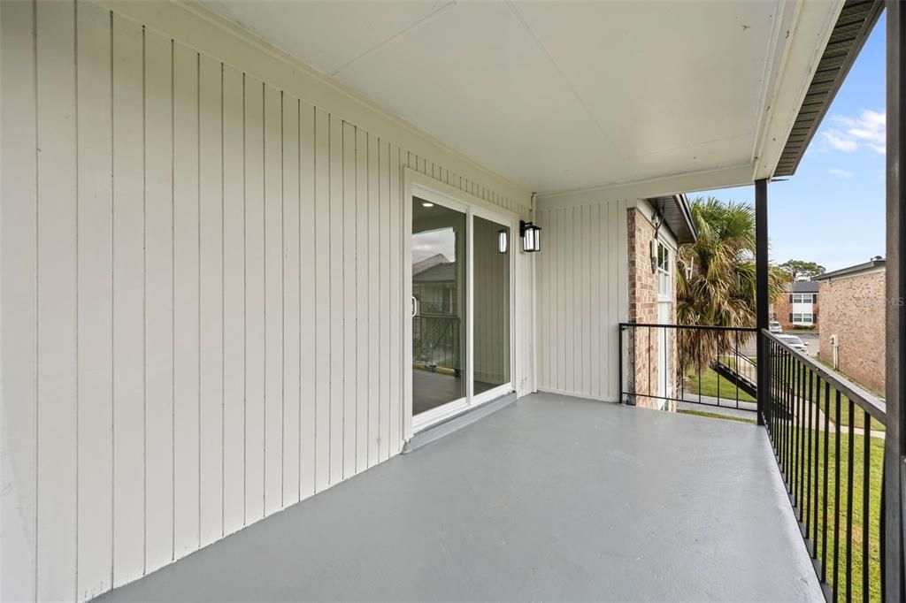 En Venta: $179,999 (2 camas, 2 baños, 1040 Pies cuadrados)