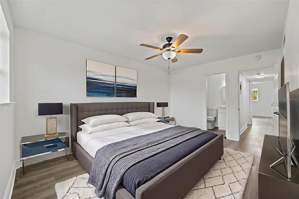 En Venta: $179,999 (2 camas, 2 baños, 1040 Pies cuadrados)