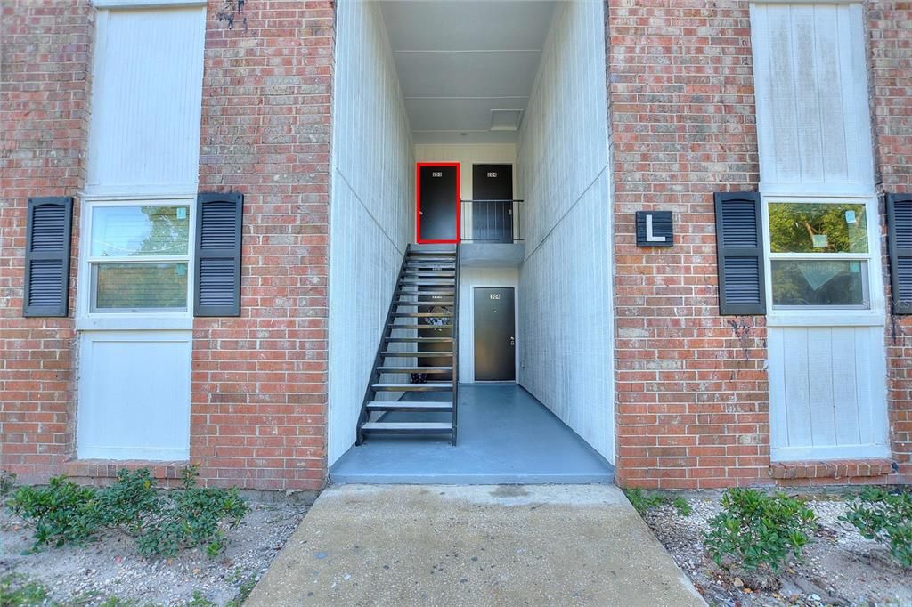 En Venta: $179,999 (2 camas, 2 baños, 1040 Pies cuadrados)