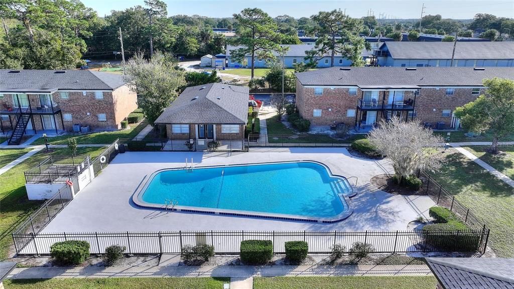 En Venta: $179,999 (2 camas, 2 baños, 1040 Pies cuadrados)