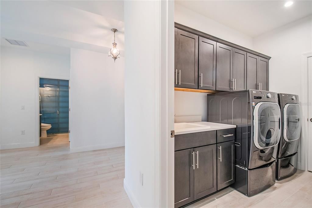 待售: $624,900 (4 贝兹, 2 浴室, 2014 平方英尺)