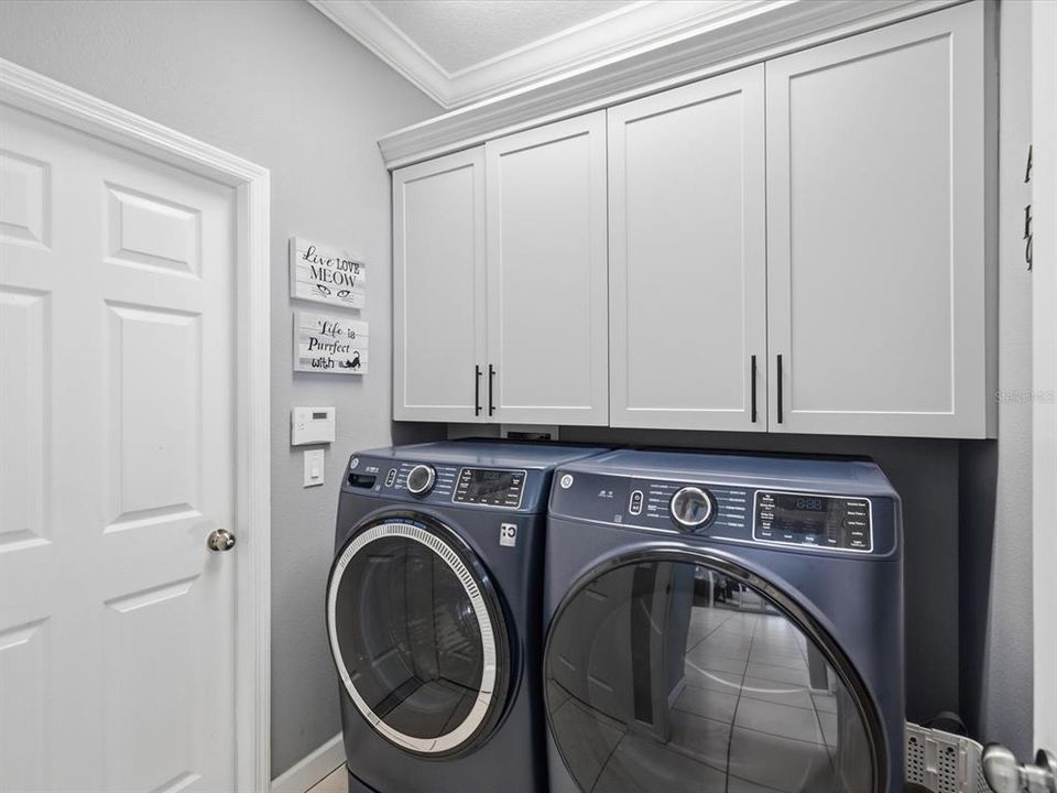 For Sale: $525,000 (3 beds, 2 baths, 1820 Square Feet)