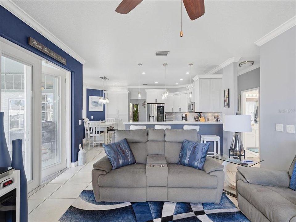 For Sale: $525,000 (3 beds, 2 baths, 1820 Square Feet)