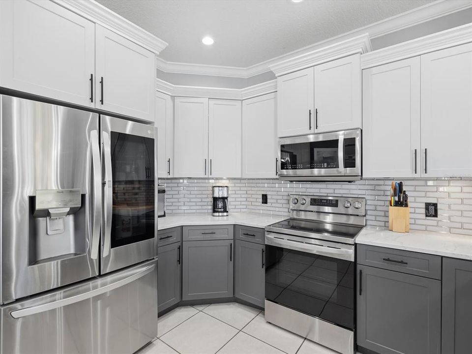 For Sale: $525,000 (3 beds, 2 baths, 1820 Square Feet)