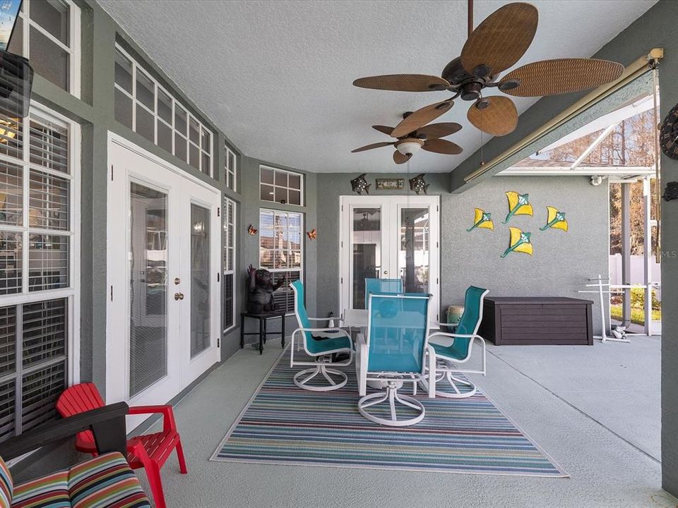 For Sale: $525,000 (3 beds, 2 baths, 1820 Square Feet)