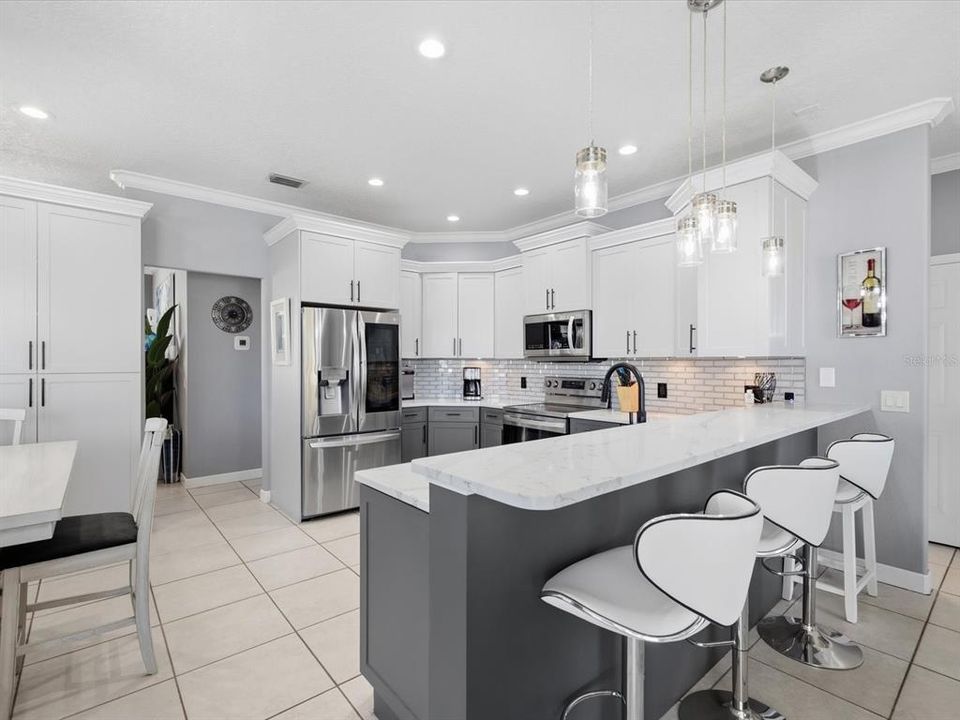 For Sale: $525,000 (3 beds, 2 baths, 1820 Square Feet)