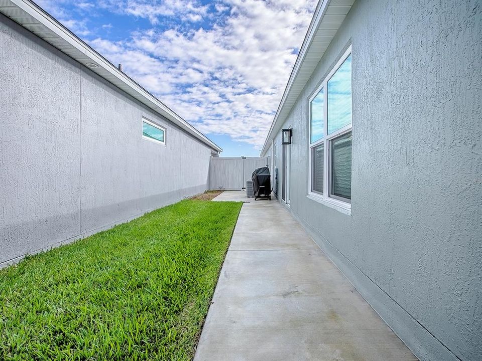 На продажу: $389,900 (3 спален, 2 ванн, 1499 Квадратных фут)