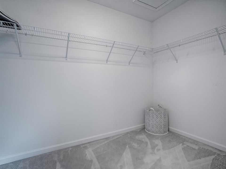 На продажу: $389,900 (3 спален, 2 ванн, 1499 Квадратных фут)