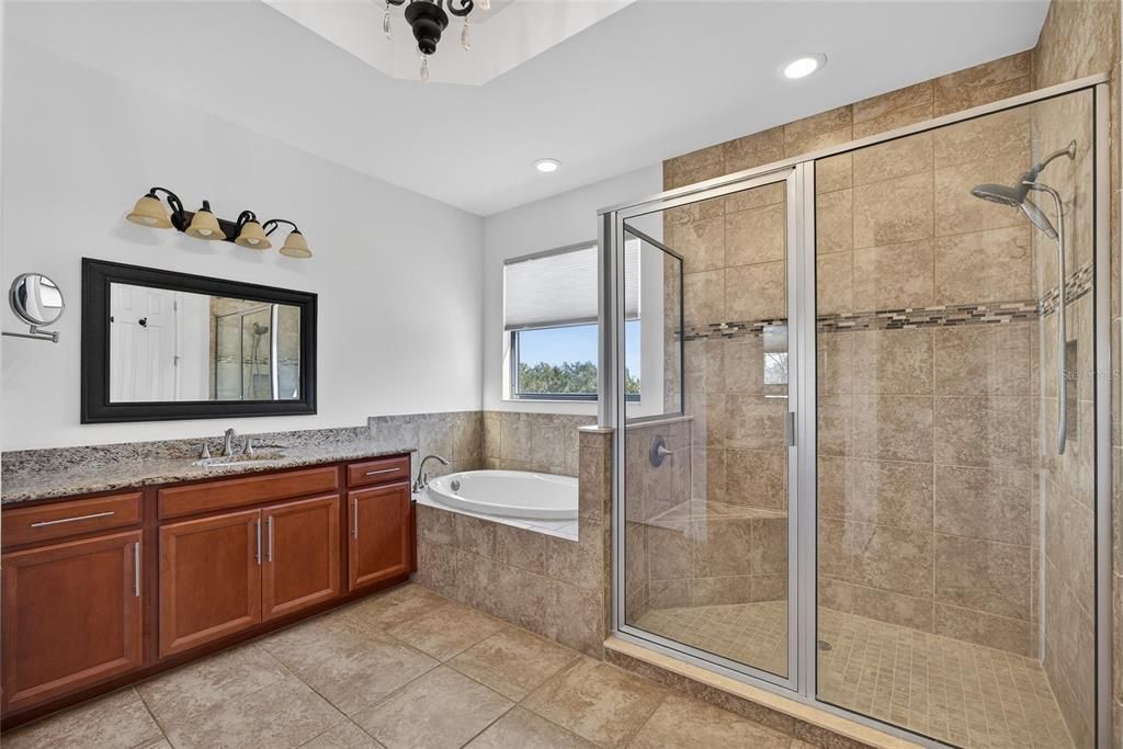 На продажу: $695,000 (4 спален, 3 ванн, 3164 Квадратных фут)