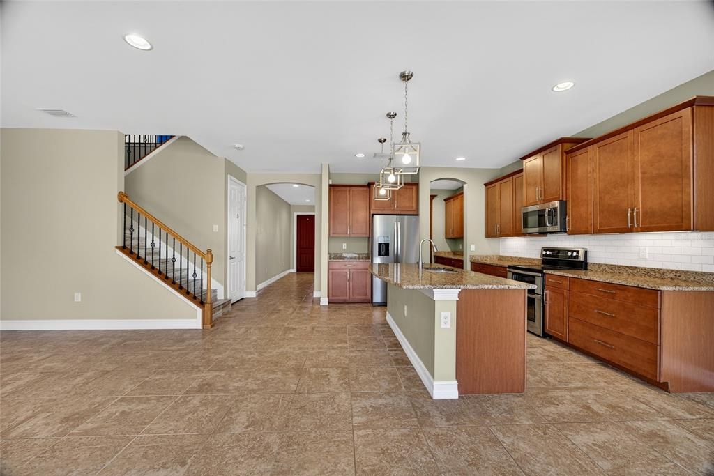 На продажу: $695,000 (4 спален, 3 ванн, 3164 Квадратных фут)