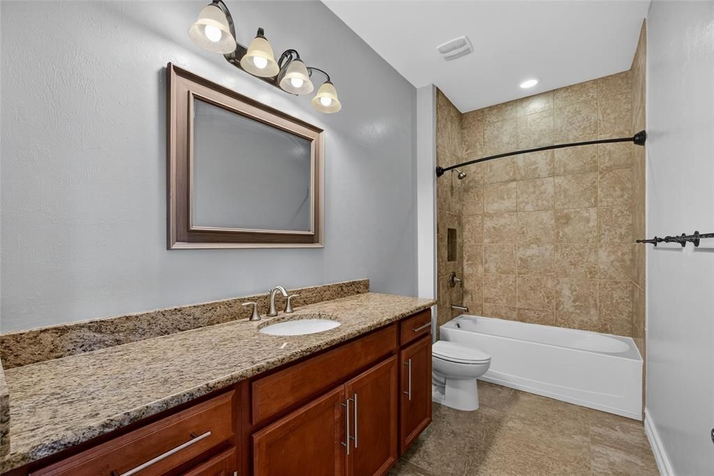 На продажу: $695,000 (4 спален, 3 ванн, 3164 Квадратных фут)