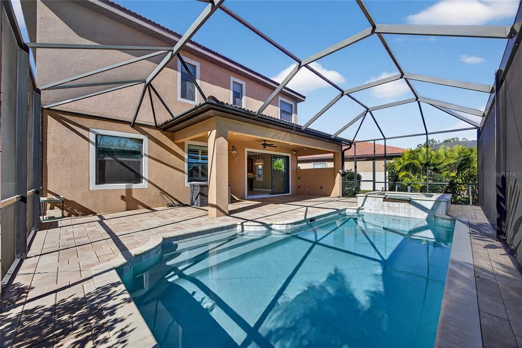 На продажу: $695,000 (4 спален, 3 ванн, 3164 Квадратных фут)