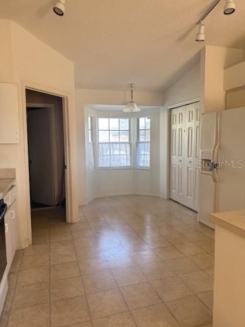 En Venta: $275,000 (3 camas, 2 baños, 1491 Pies cuadrados)