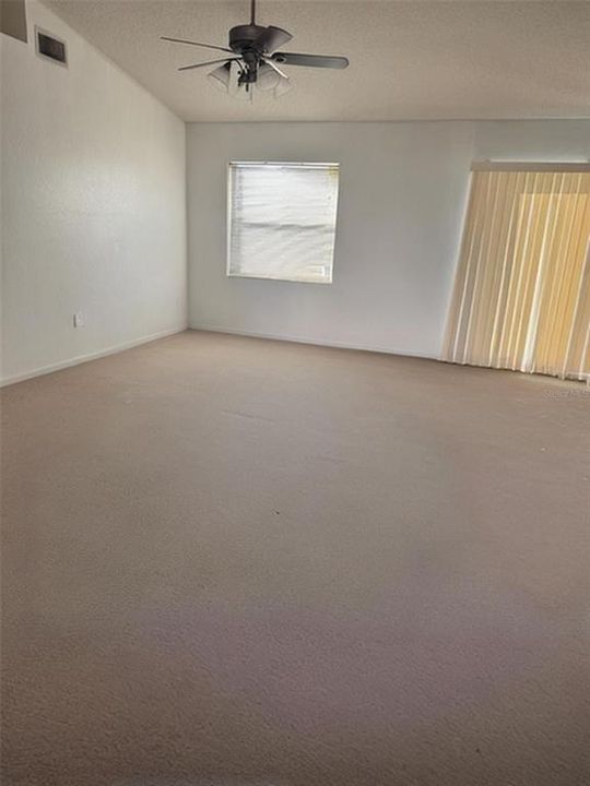 En Venta: $275,000 (3 camas, 2 baños, 1491 Pies cuadrados)