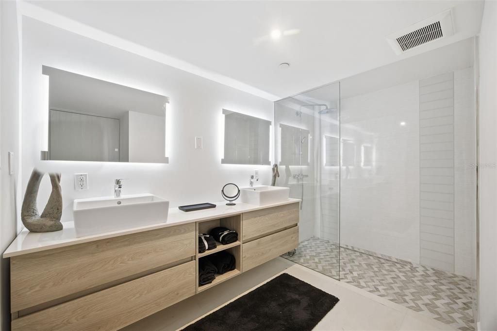 待售: $3,295,000 (3 贝兹, 3 浴室, 2895 平方英尺)