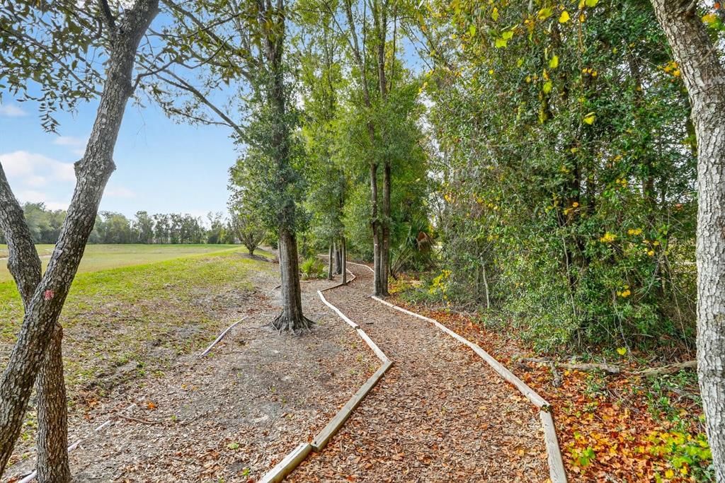 En Venta: $399,900 (3 camas, 2 baños, 2164 Pies cuadrados)