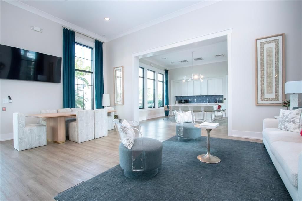 На продажу: $575,000 (4 спален, 2 ванн, 2139 Квадратных фут)