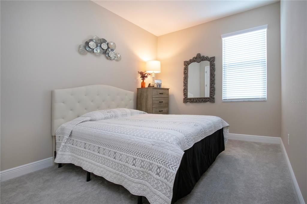 На продажу: $575,000 (4 спален, 2 ванн, 2139 Квадратных фут)