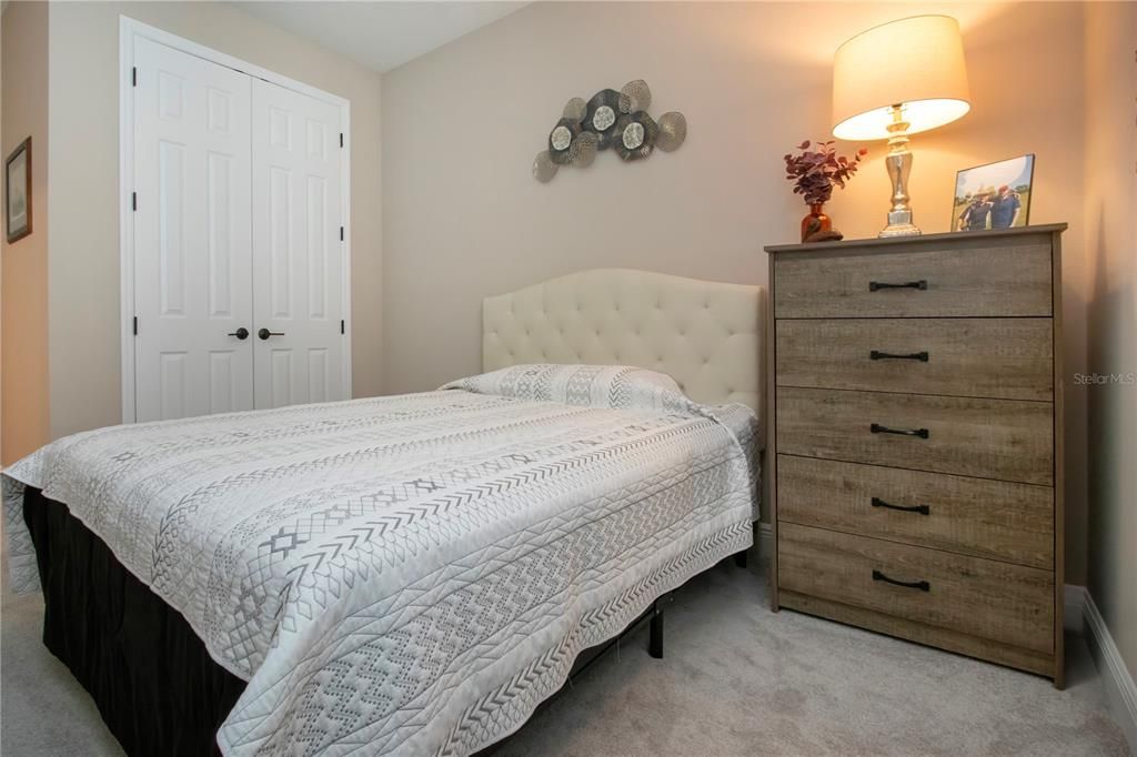 На продажу: $575,000 (4 спален, 2 ванн, 2139 Квадратных фут)