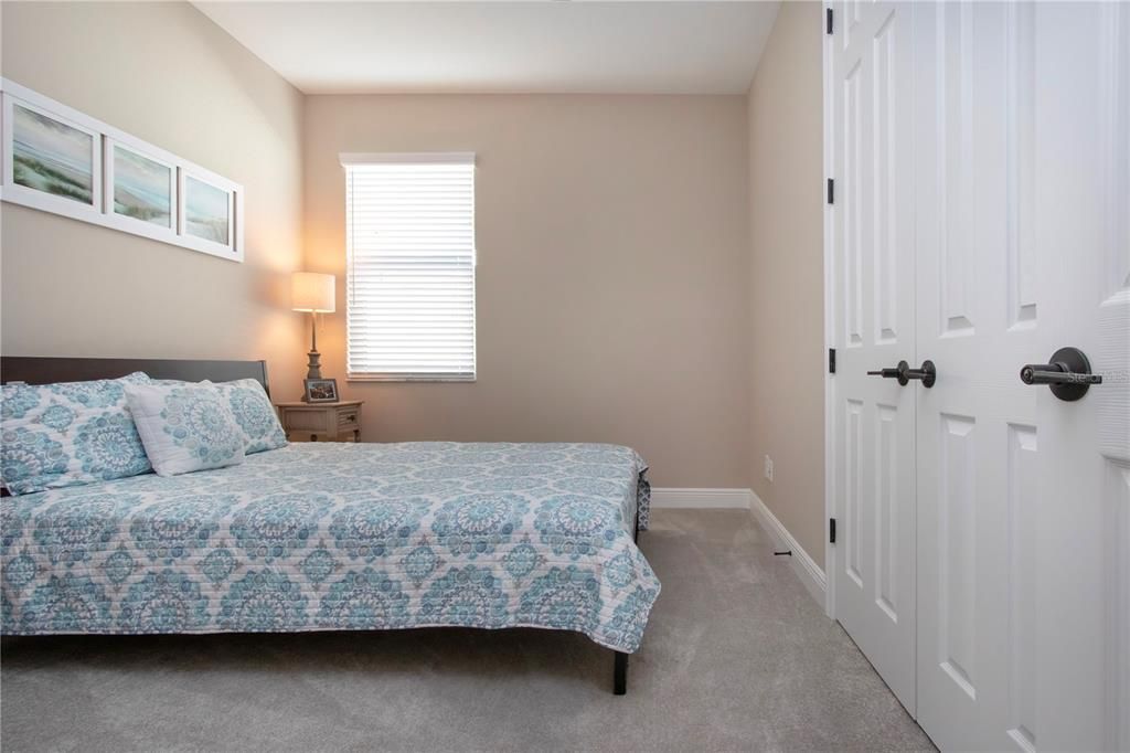 На продажу: $575,000 (4 спален, 2 ванн, 2139 Квадратных фут)