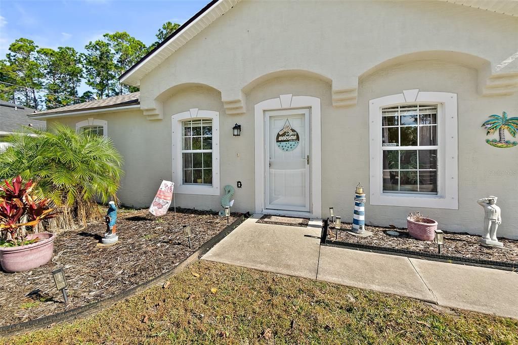 En Venta: $375,000 (4 camas, 2 baños, 1785 Pies cuadrados)