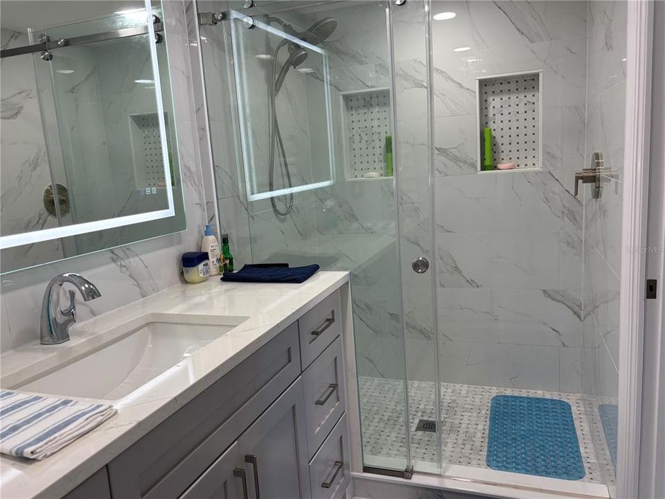 For Rent: $7,500 (3 beds, 2 baths, 1697 Square Feet)