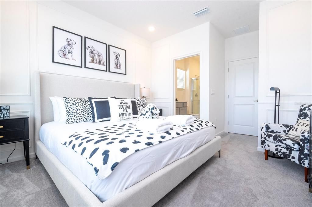 For Sale: $1,990,000 (9 beds, 9 baths, 3949 Square Feet)