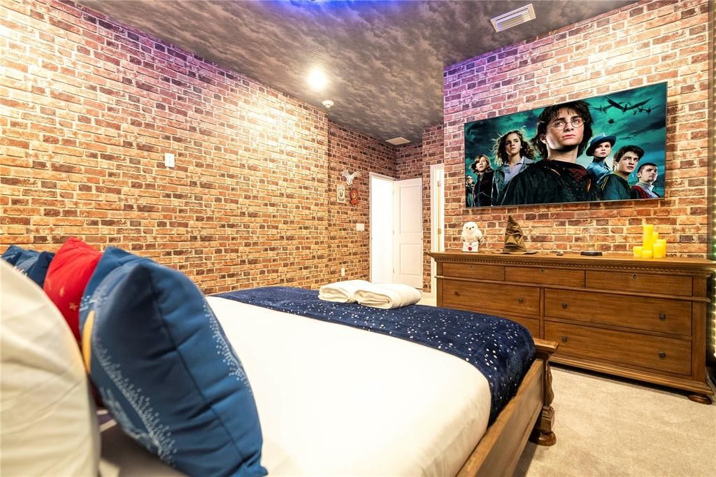 For Sale: $1,990,000 (9 beds, 9 baths, 3949 Square Feet)